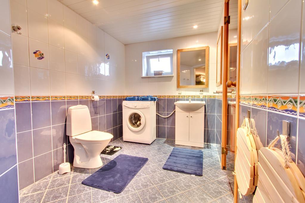 Toompuiestee Penthouse With Sauna Талин Екстериор снимка